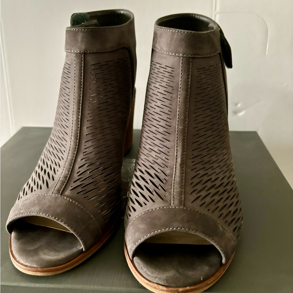 Women's VINCE CAMUTO booties shoes